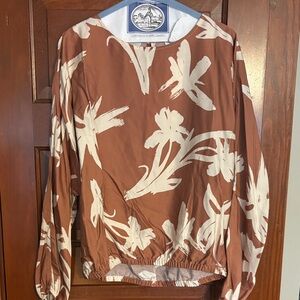 Evereve Brown and Cream Patterned Top